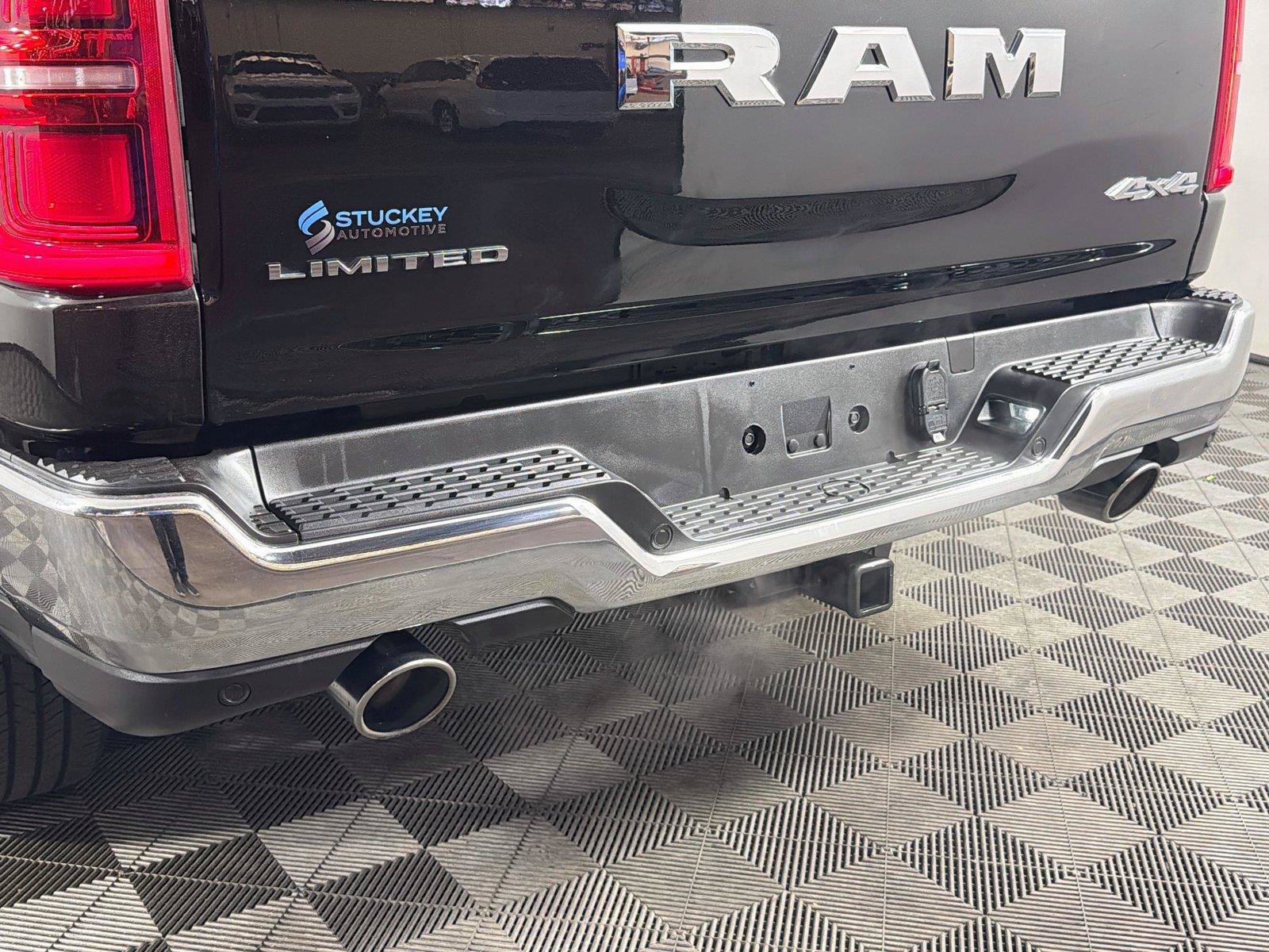 Used 2026 RAM 1500 Limited AWD/4WD image 41
