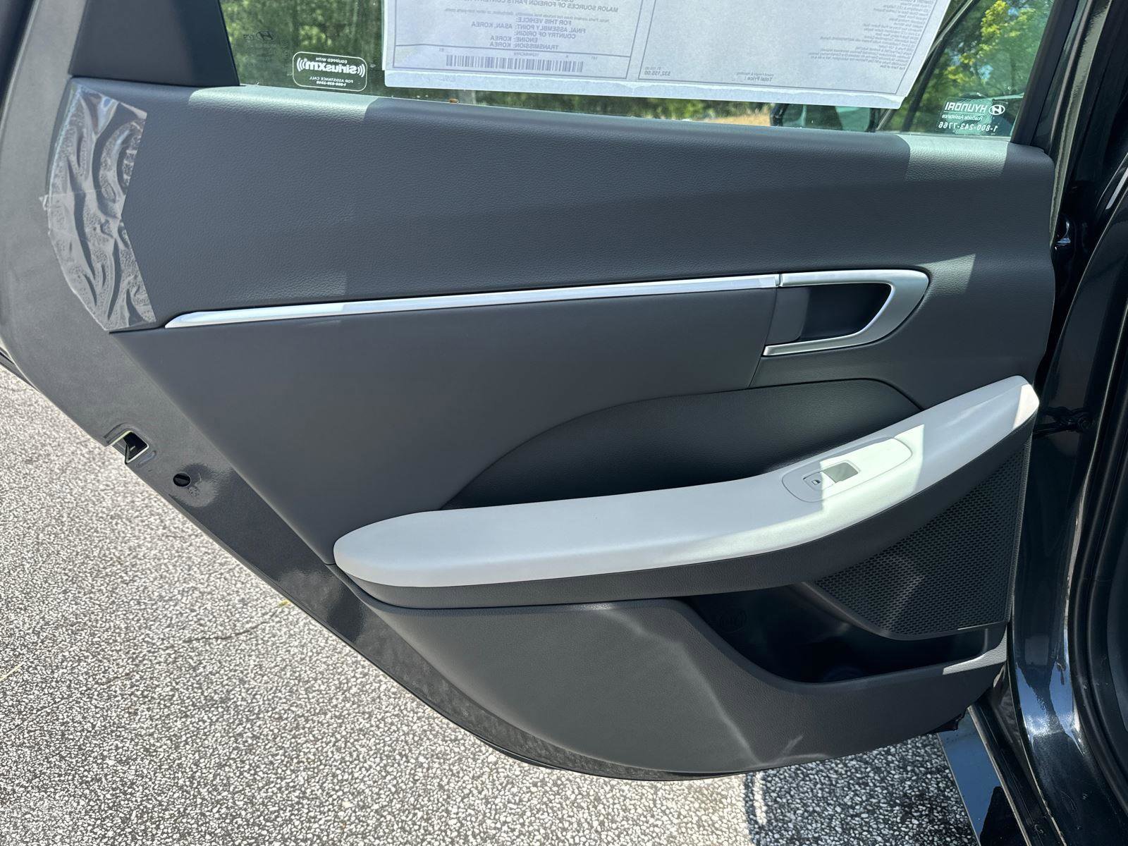 Certified 2024 Hyundai Sonata SEL w/ Convenience Package image 15