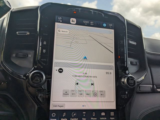 Used 2023 RAM 2500 Limited image 24