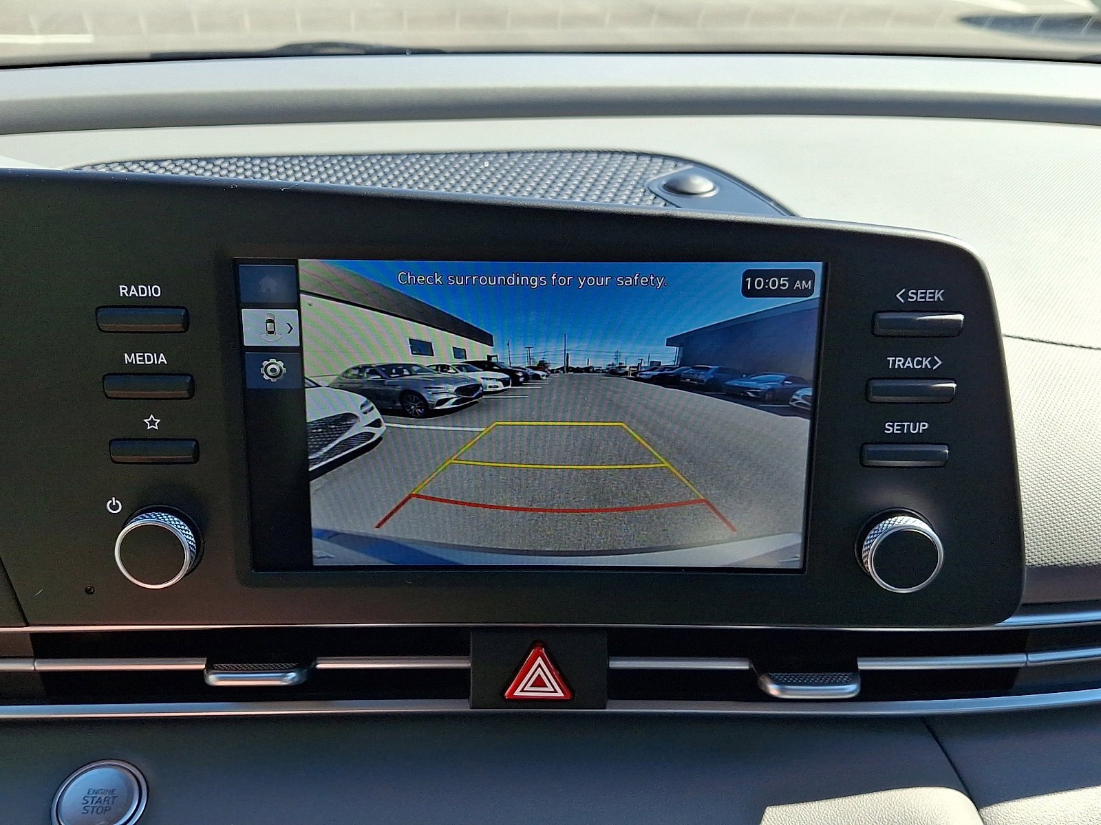 Certified 2025 Hyundai Elantra Sport FWD image 17