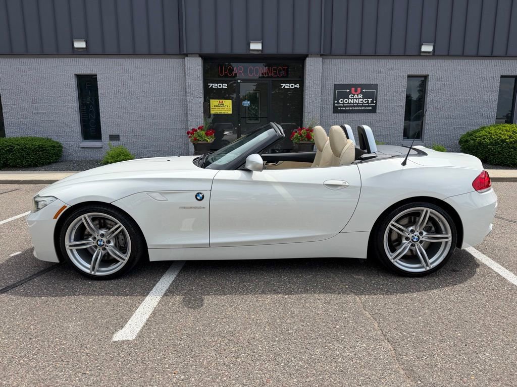 Used 2011 BMW Z4 sDrive35is RWD image 18