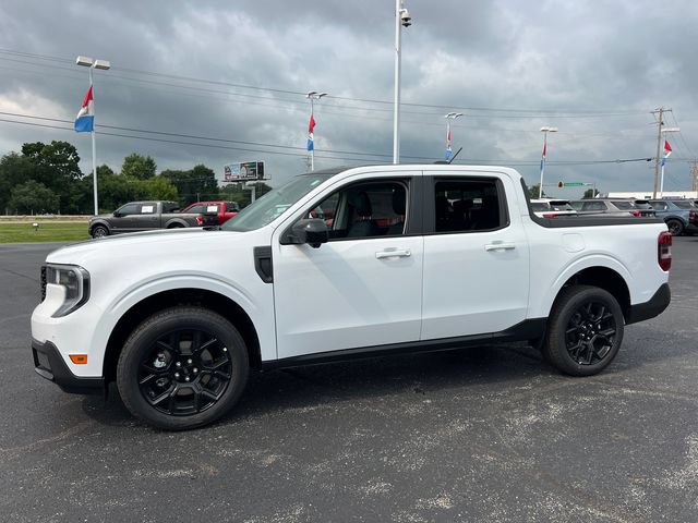 New 2026 Ford Maverick Lariat w/ Black Appearance Package AWD/4WD image 3