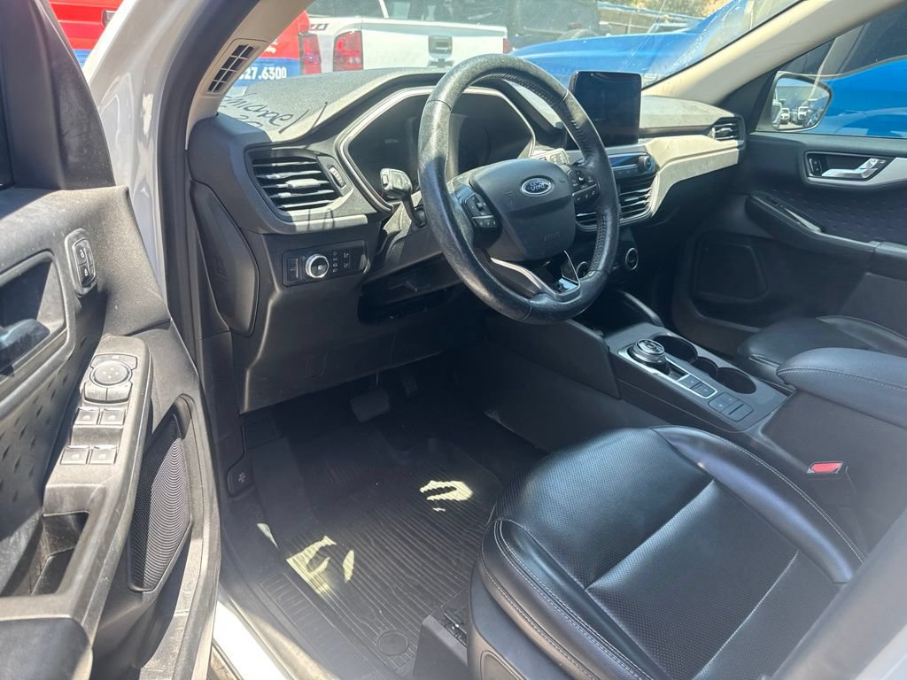 Used 2020 Ford Escape SEL FWD image 5