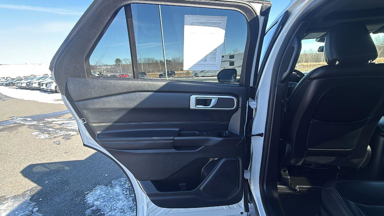 Used 2020 Ford Explorer XLT w/ Equipment Group 202A image 26