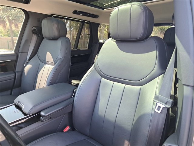 Used 2023 Land Rover Range Rover SE image 19