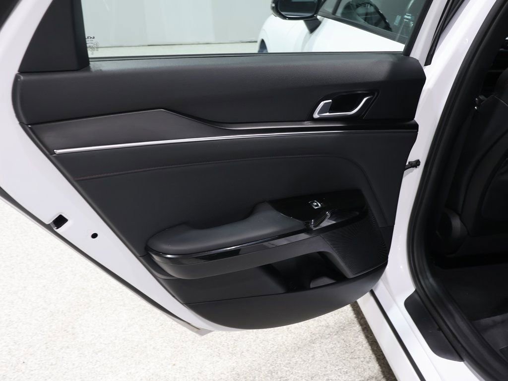 Used 2024 Kia K5 GT w/ GT1 Package image 19