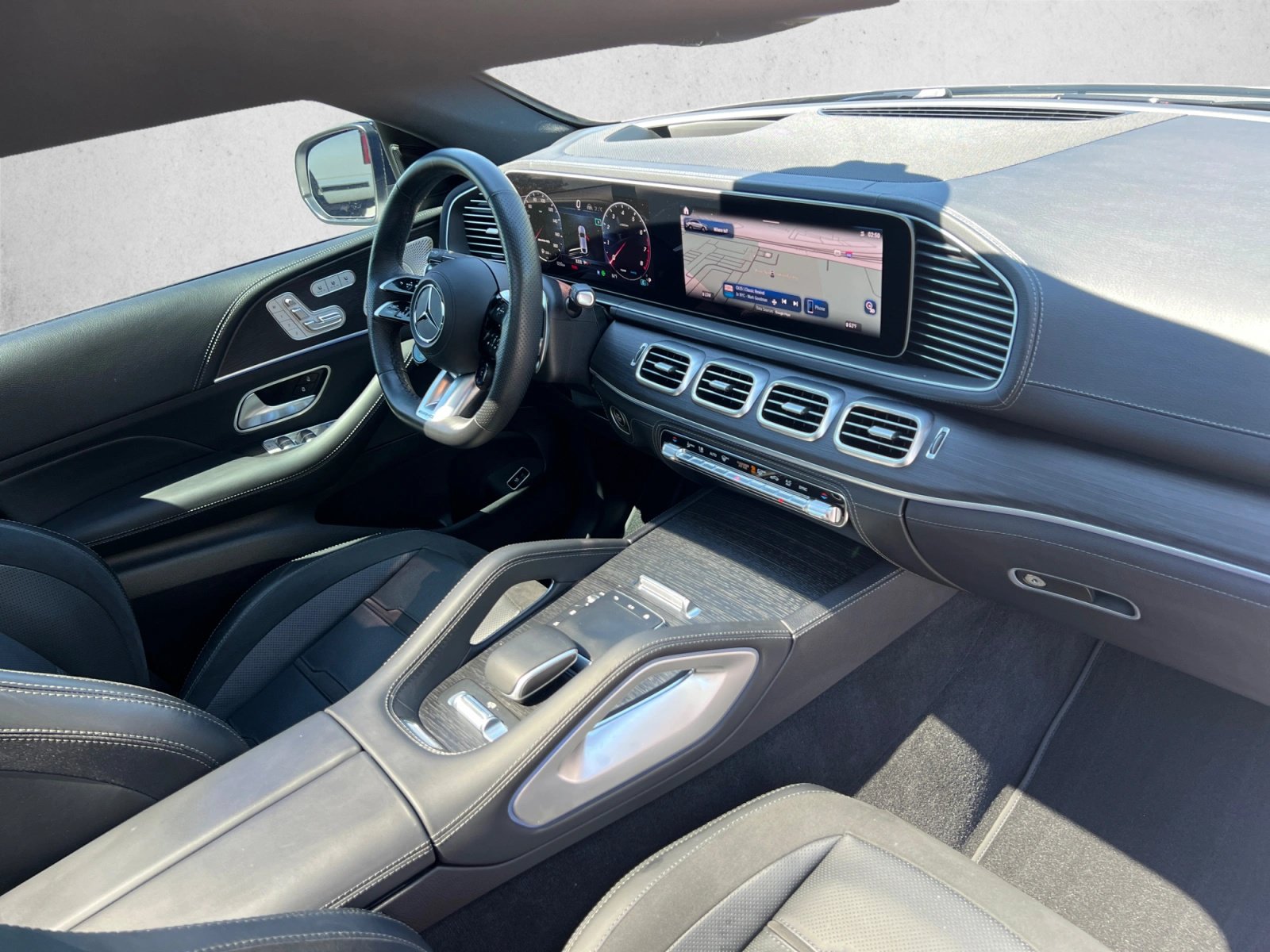 Certified 2024 Mercedes-Benz GLE 53 AMG 4MATIC Coupe image 28