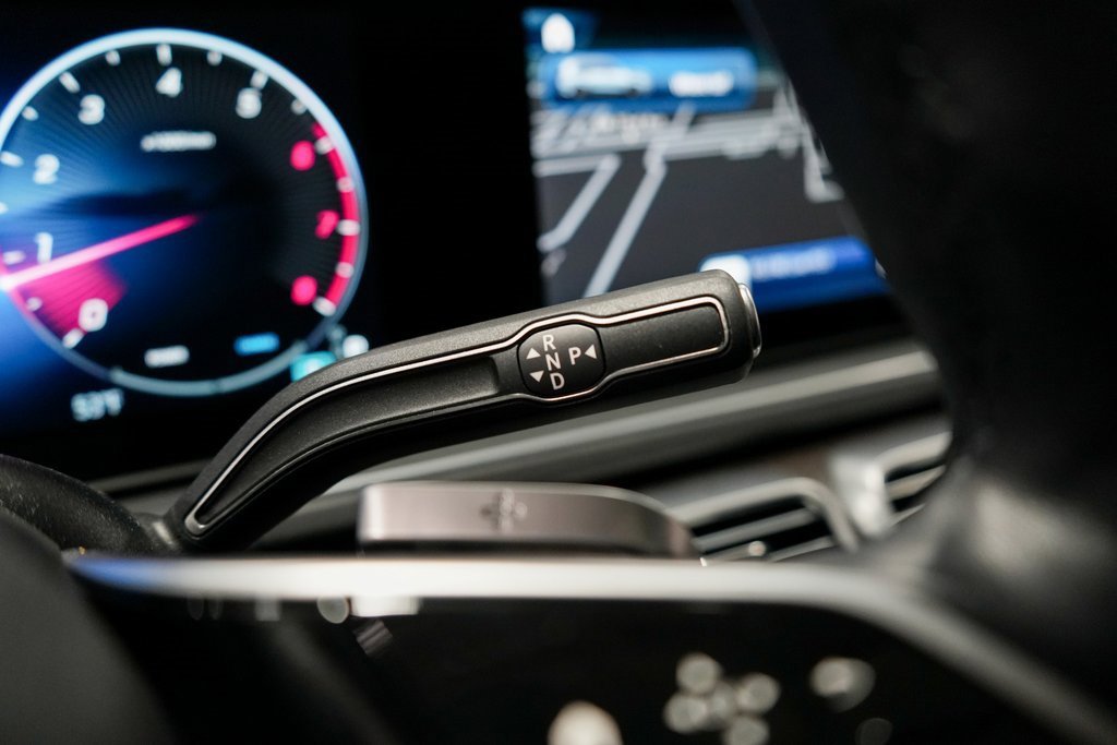 Used 2024 Mercedes-Benz GLS 450 4MATIC image 15