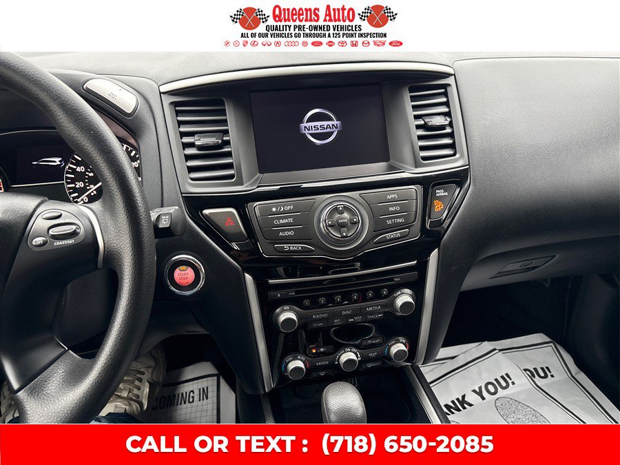 Used 2019 Nissan Pathfinder S AWD/4WD image 15