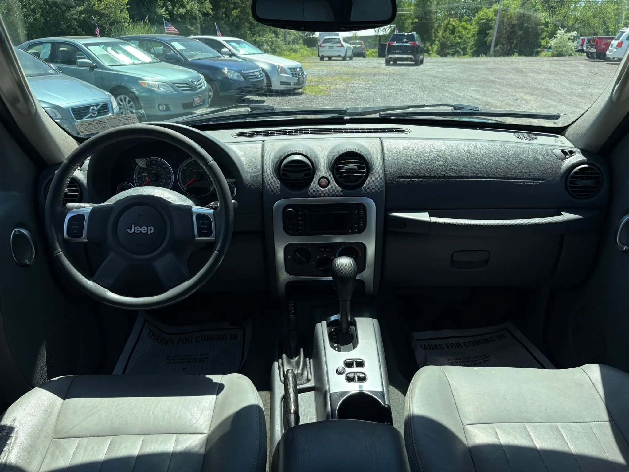 Used 2005 Jeep Liberty Limited AWD/4WD image 30