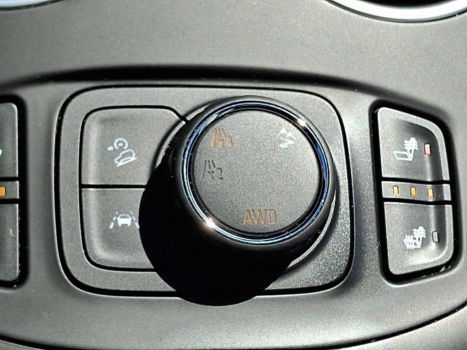 Used 2020 GMC Terrain SLE w/ Driver Convenience Package image 28