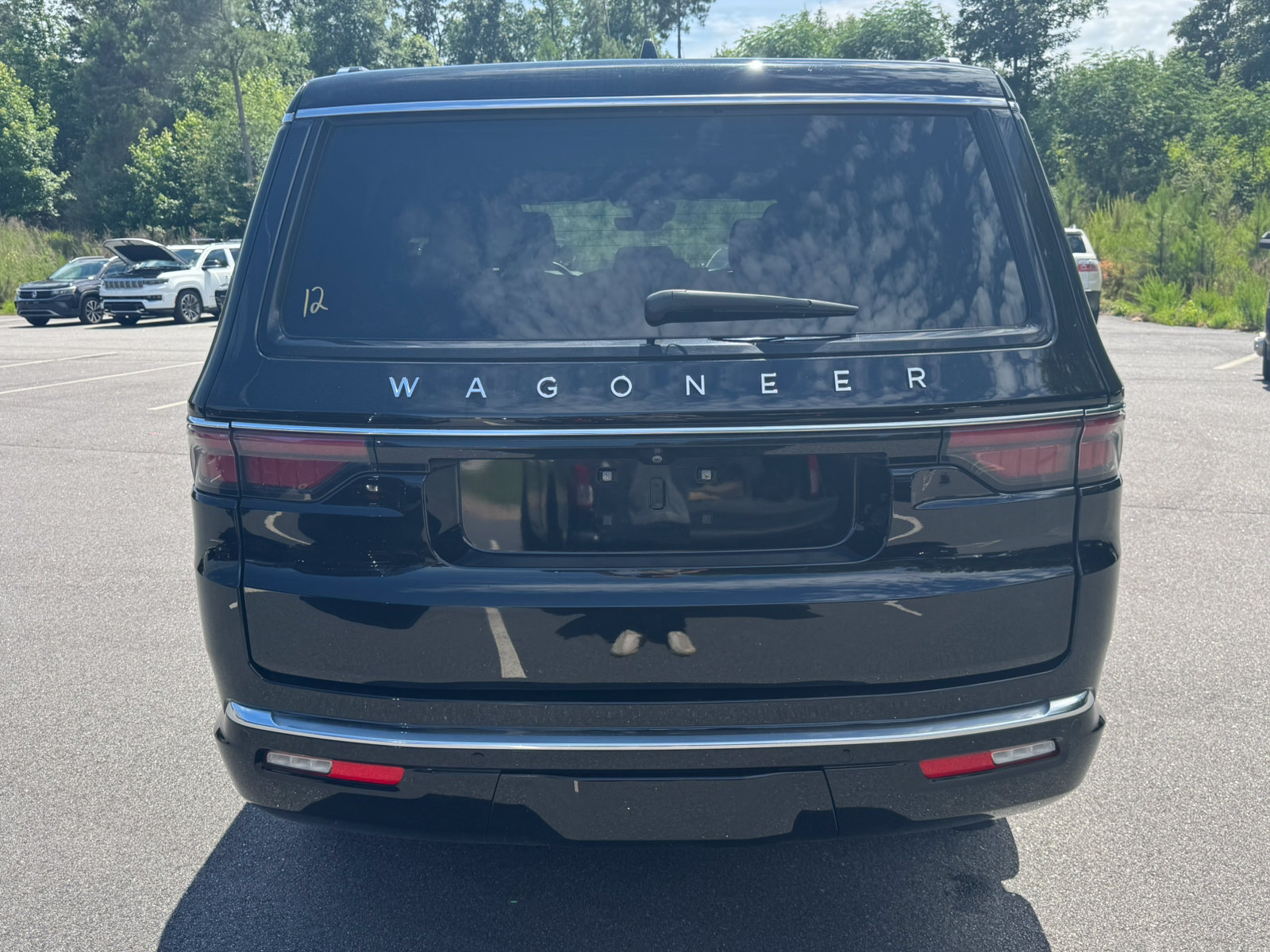 Used 2025 Jeep Wagoneer Series III w/ Premium Group I AWD/4WD image 6