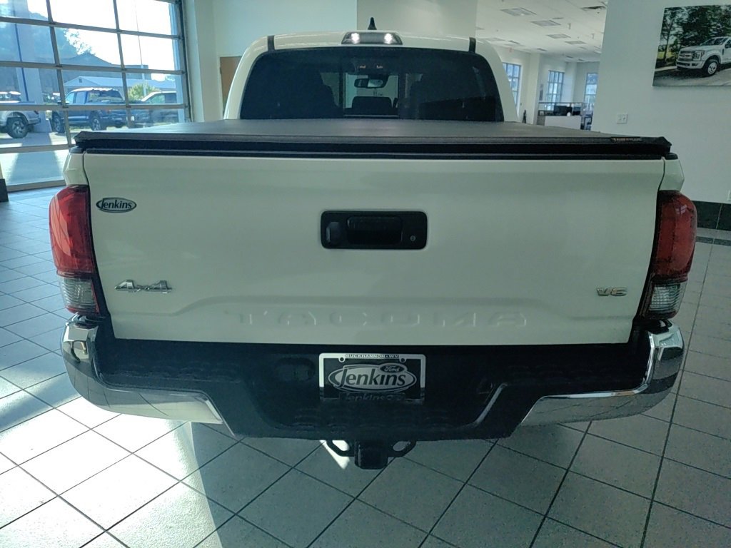 Used 2021 Toyota Tacoma SR5 image 17