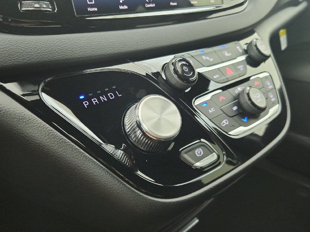 New 2027 Chrysler Pacifica LX FWD image 26