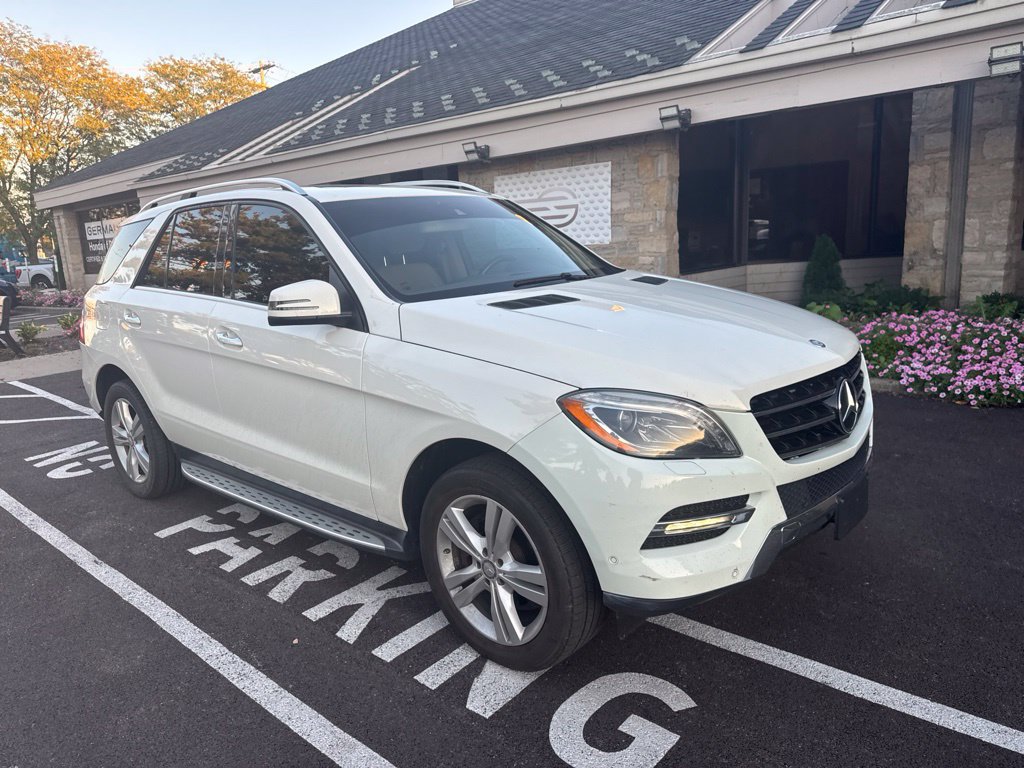 Used 2013 Mercedes-Benz ML 350 4MATIC image 4