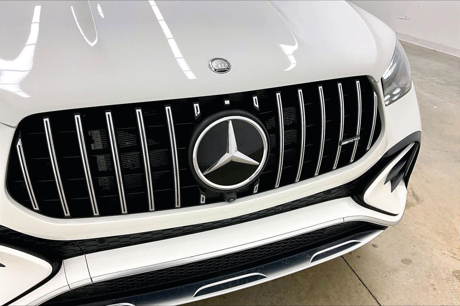 Certified 2024 Mercedes-Benz GLE 53 AMG 4MATIC image 30