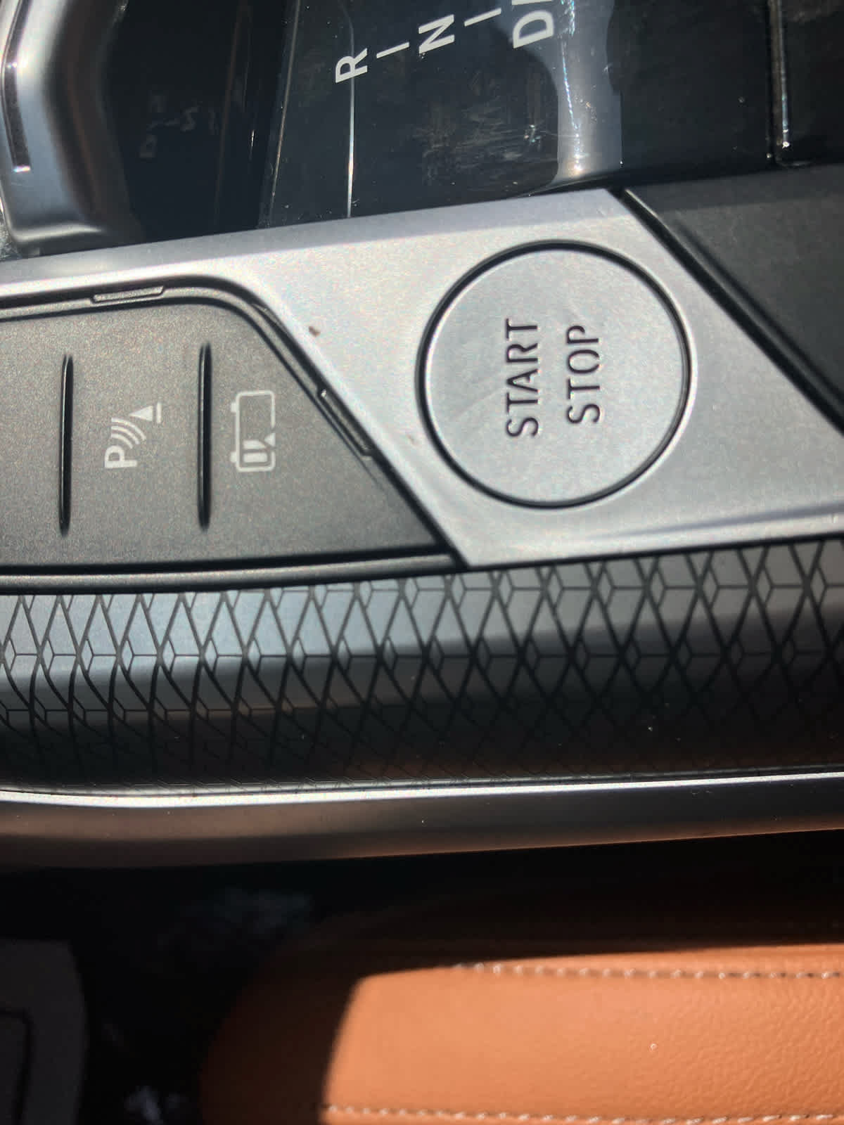 Used 2023 BMW 330e w/ M Sport Package RWD image 32