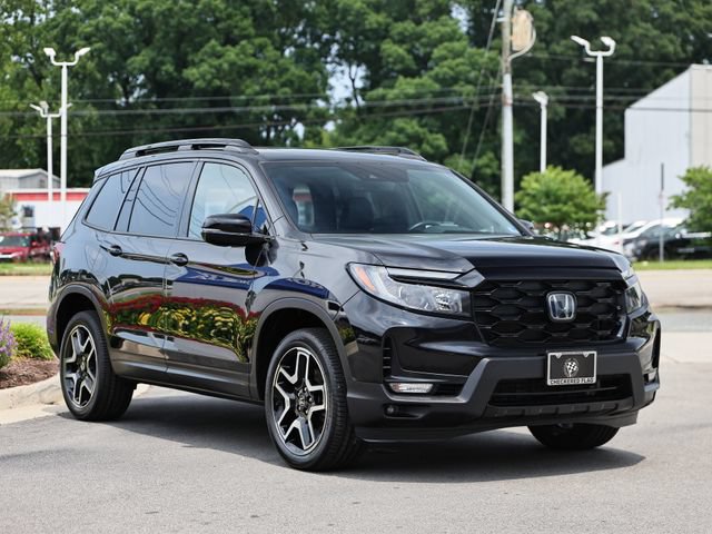 Used 2023 Honda Passport Elite image 12