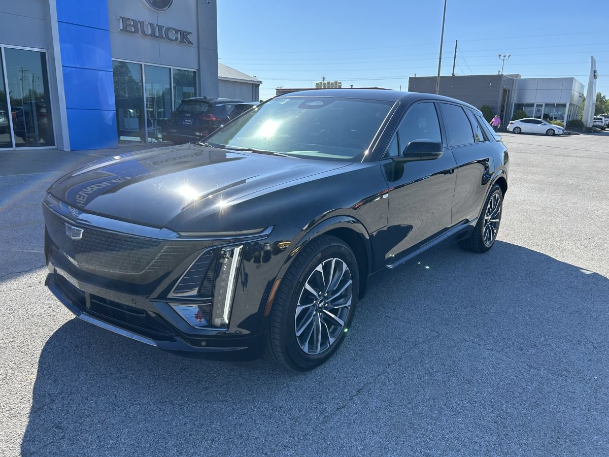 Used 2024 Cadillac Lyriq Sport AWD/4WD image 1