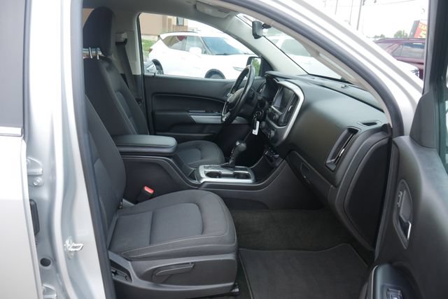 Used 2018 Chevrolet Colorado LT AWD/4WD image 24