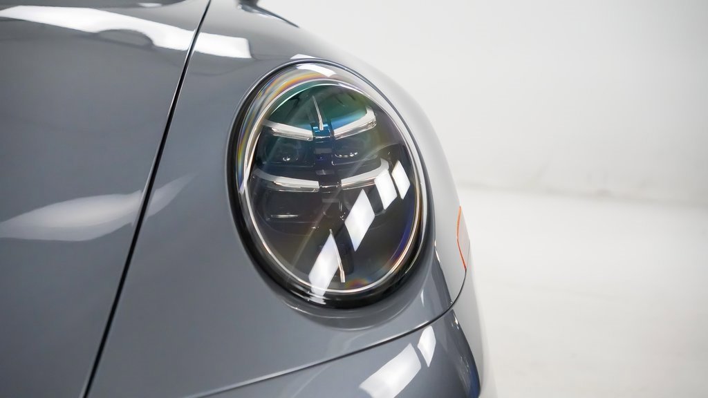 Certified 2025 Porsche 911 Carrera image 7