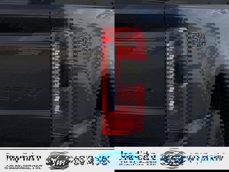 New 2026 Ford F350 Lariat w/ Black Appearance Package image 50