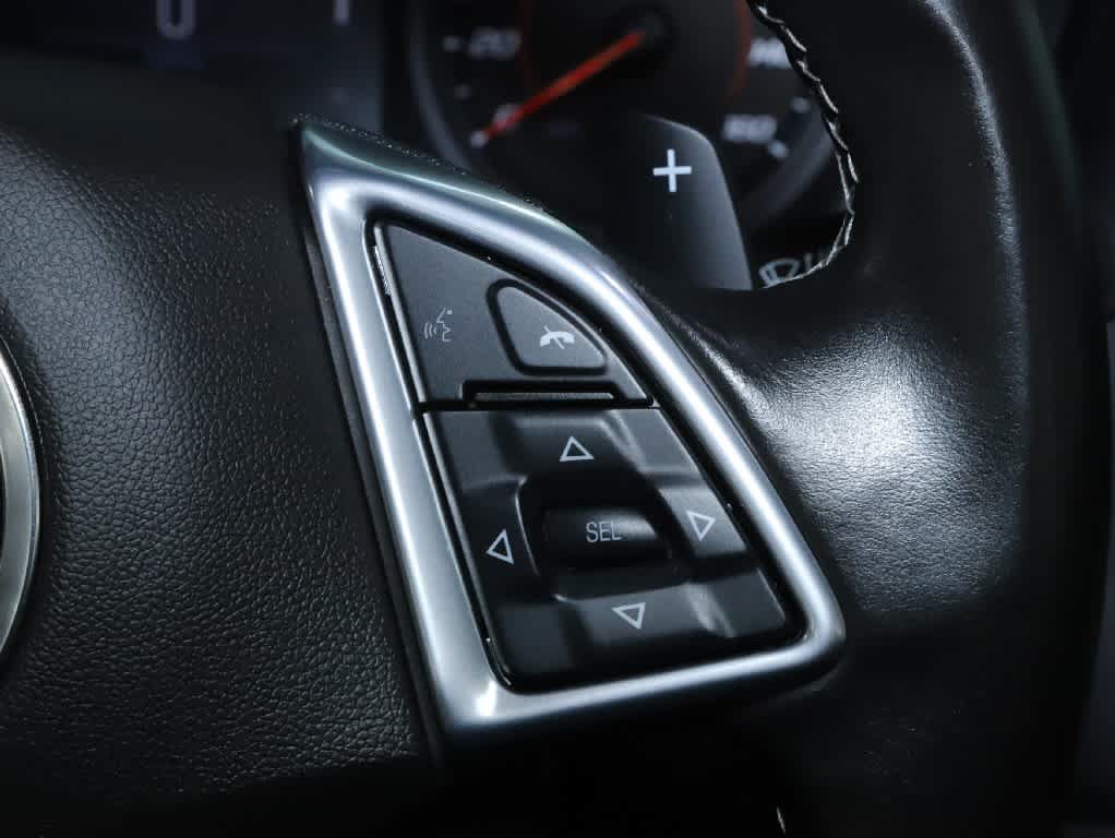 Used 2022 Chevrolet Camaro LT RWD image 26