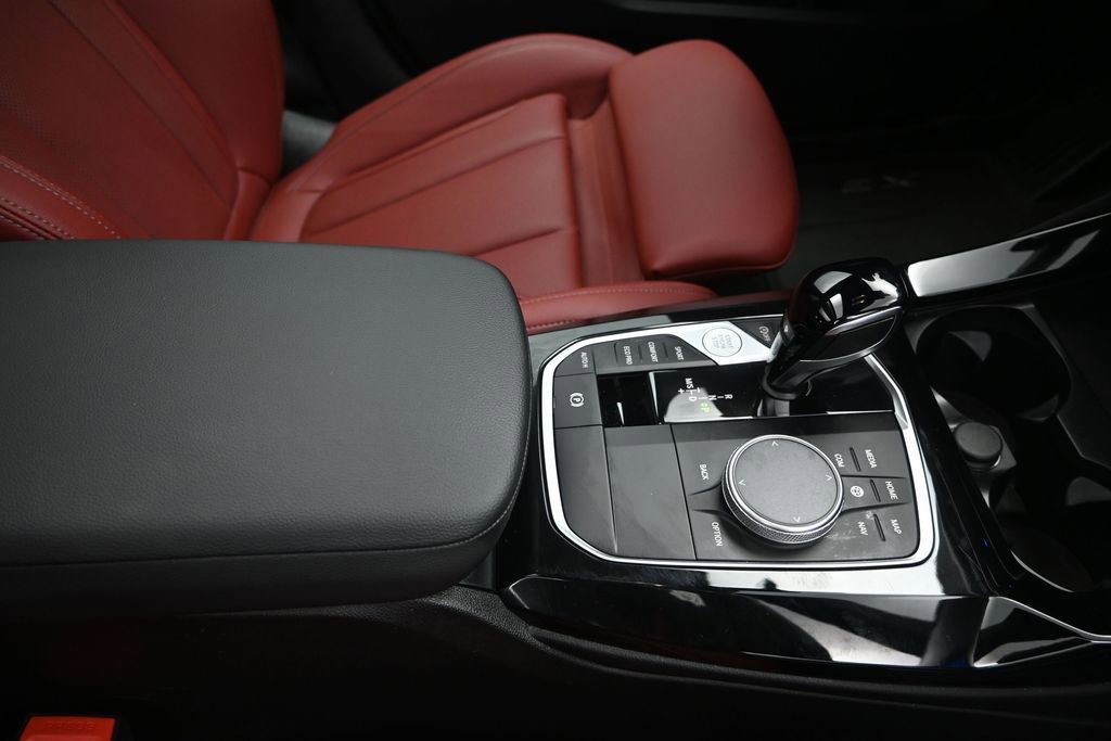 Certified 2024 BMW X3 sDrive30i w/ Convenience Package RWD image 27