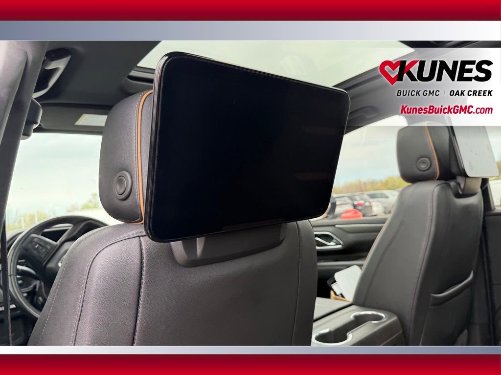 Used 2021 GMC Yukon AT4 w/ AT4 Premium Package AWD/4WD image 10