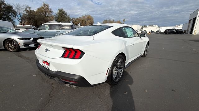 New 2026 Ford Mustang Coupe image 4