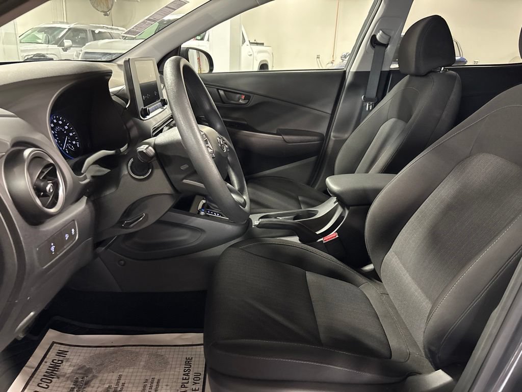 Used 2023 Hyundai Kona SEL w/ Cargo Package AWD/4WD image 16