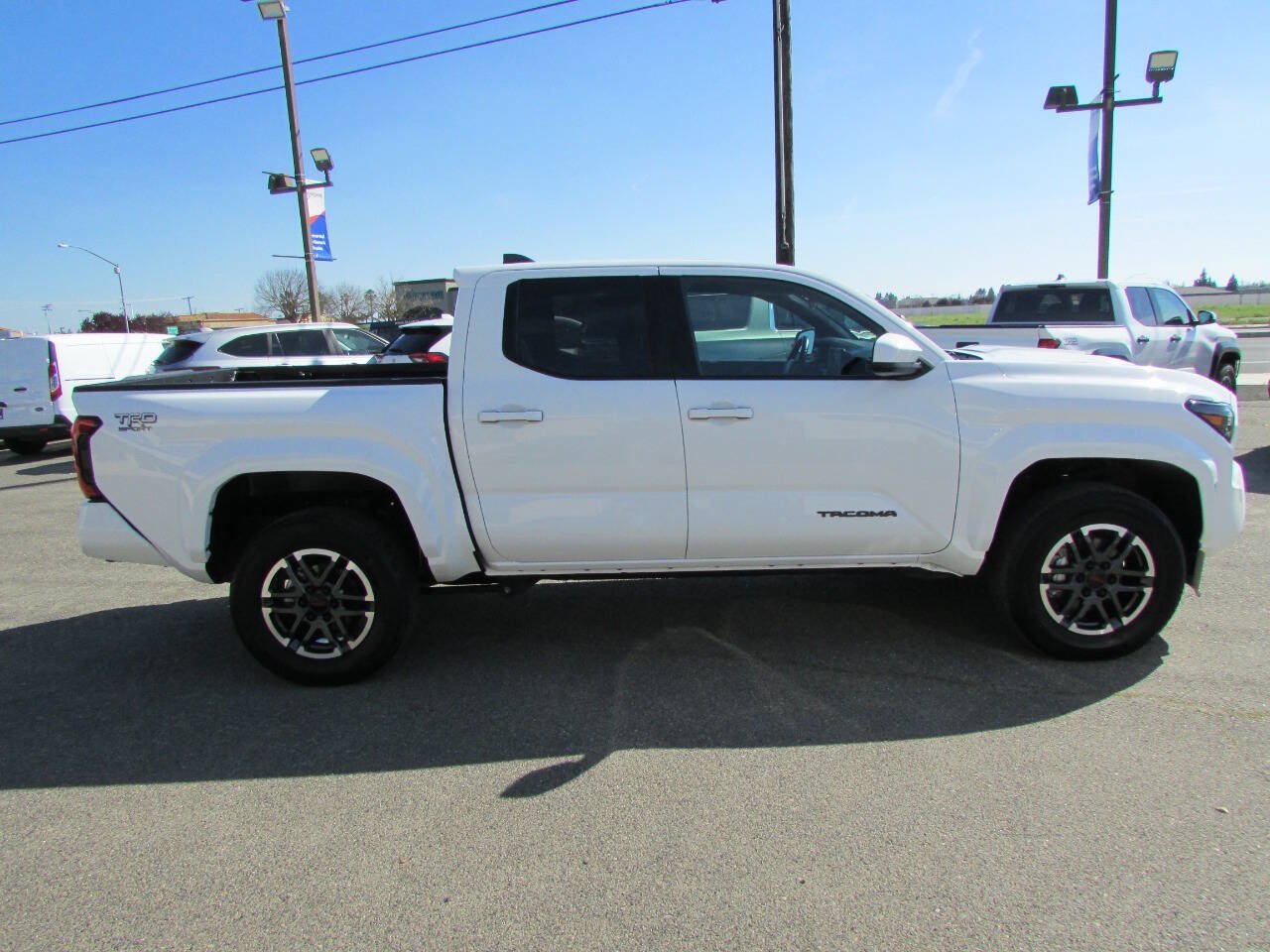 Used 2024 Toyota Tacoma TRD Sport RWD image 6
