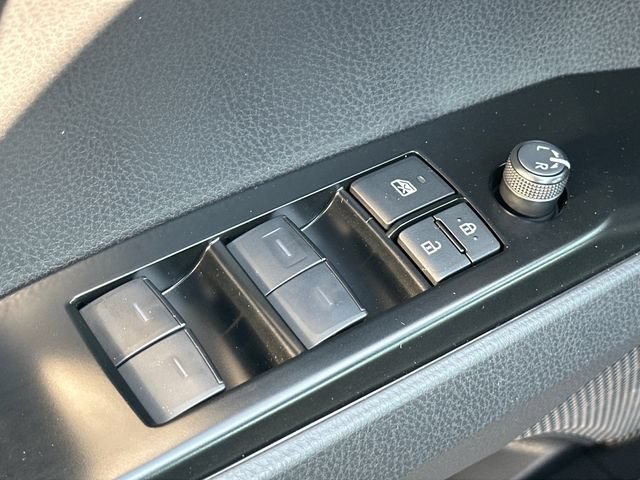 Used 2026 Toyota Camry SE FWD image 16