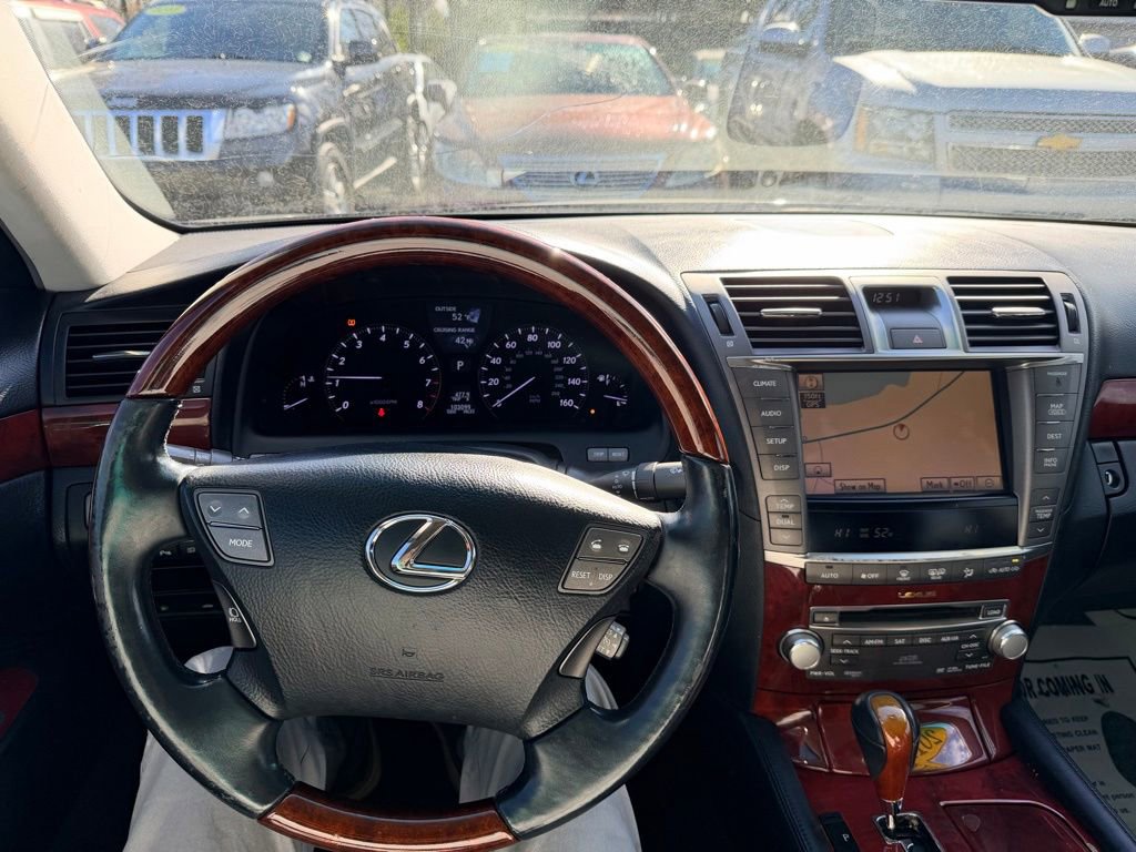 Used 2011 Lexus LS 460 AWD w/ Luxury Value Edition image 20