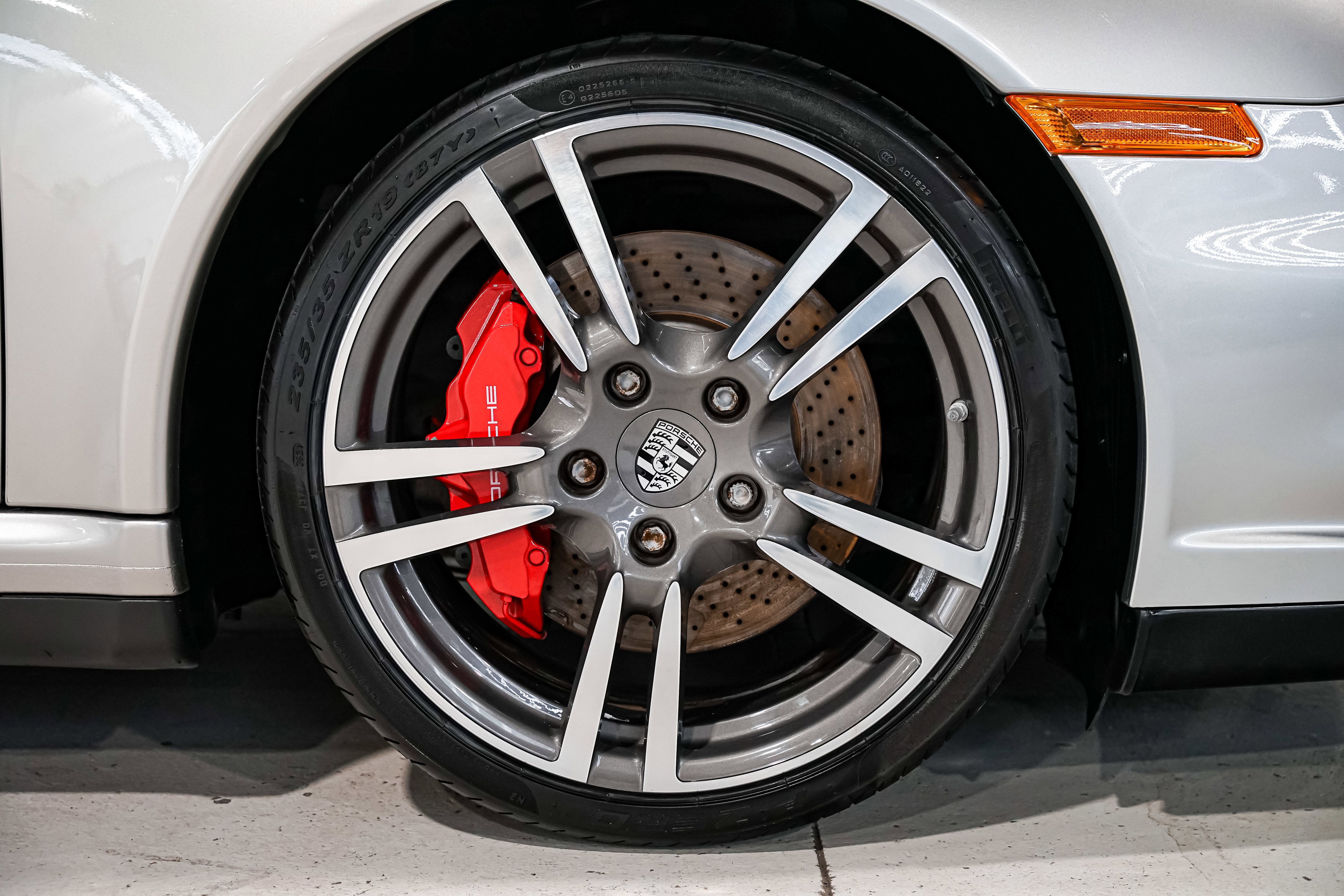 Used 2012 Porsche 911 Turbo image 54