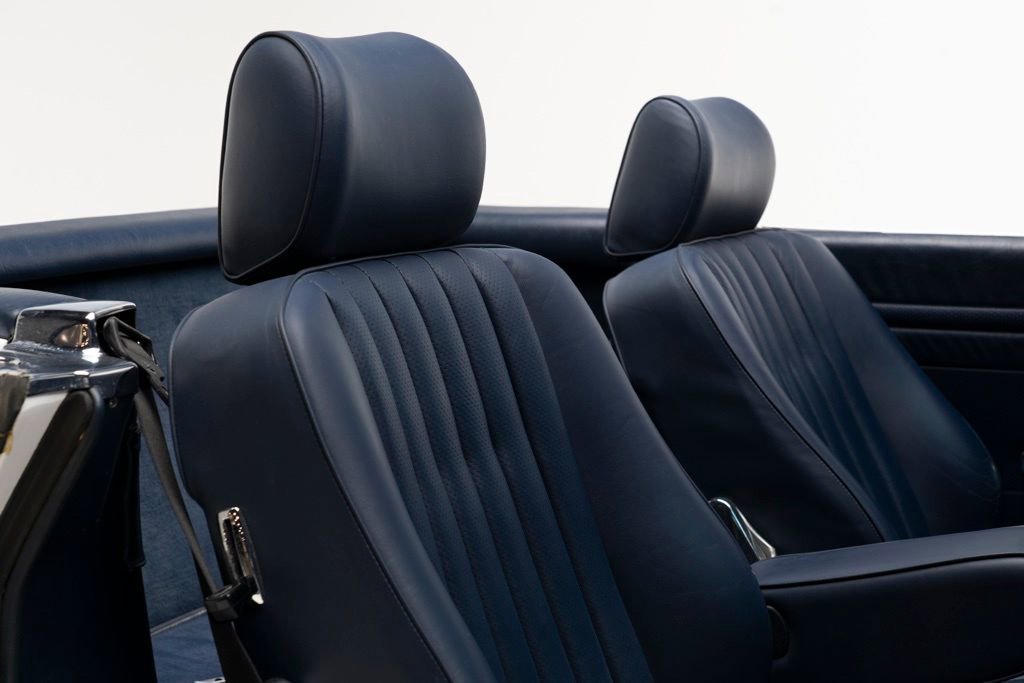 Used 1988 Mercedes-Benz 560 SL image 39