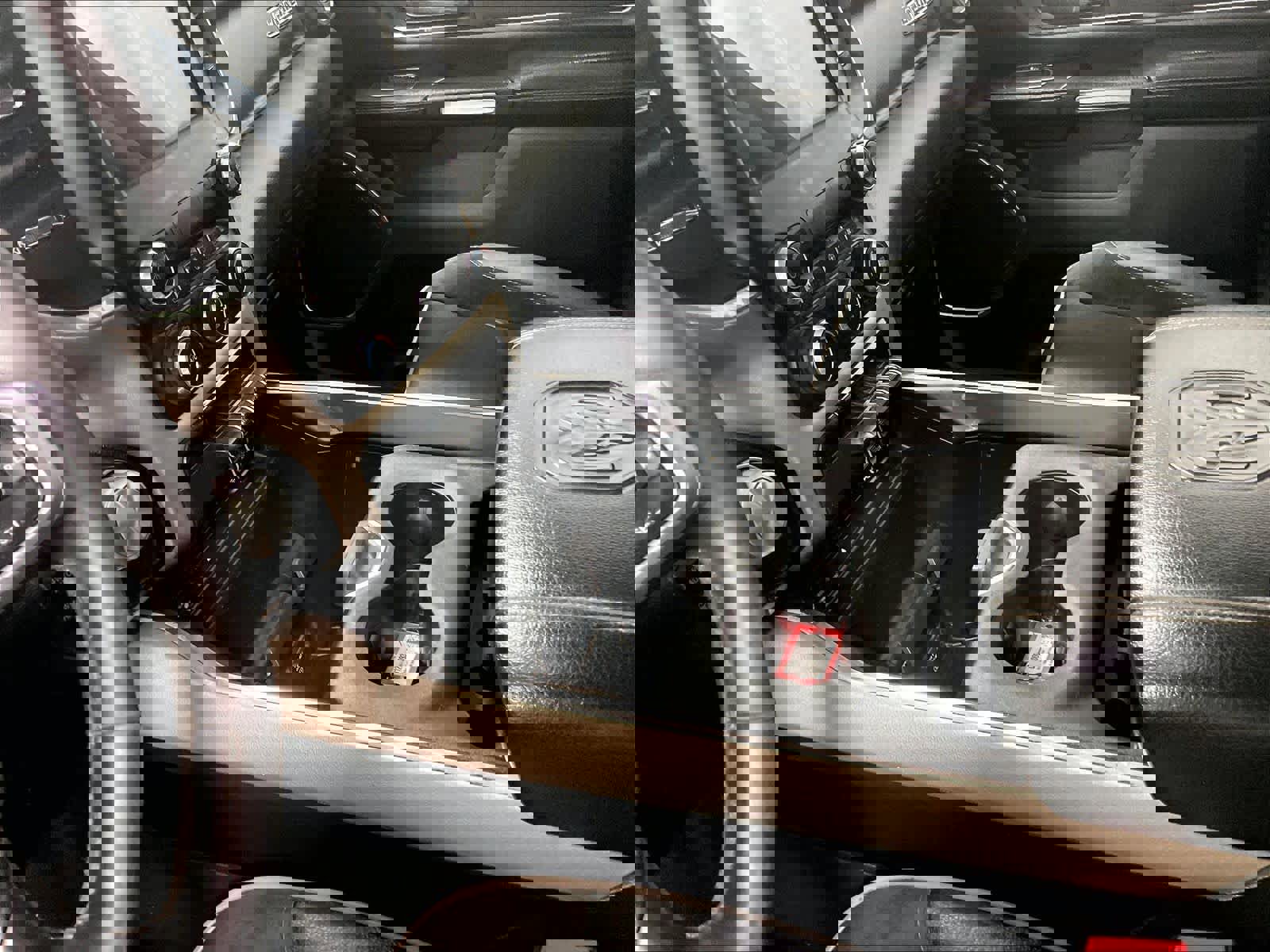 Used 2019 RAM 1500 Laramie image 20