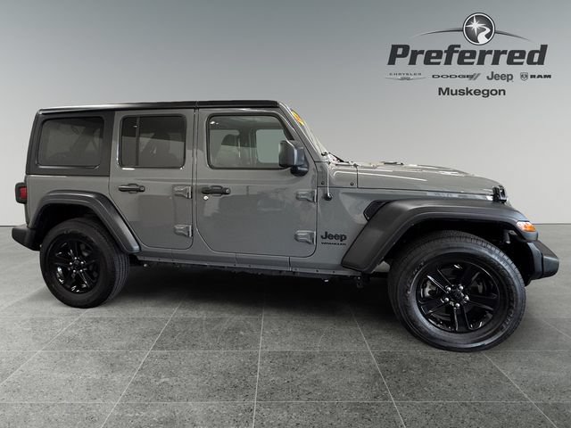 Used 2023 Jeep Wrangler Unlimited Sport AWD/4WD image 8