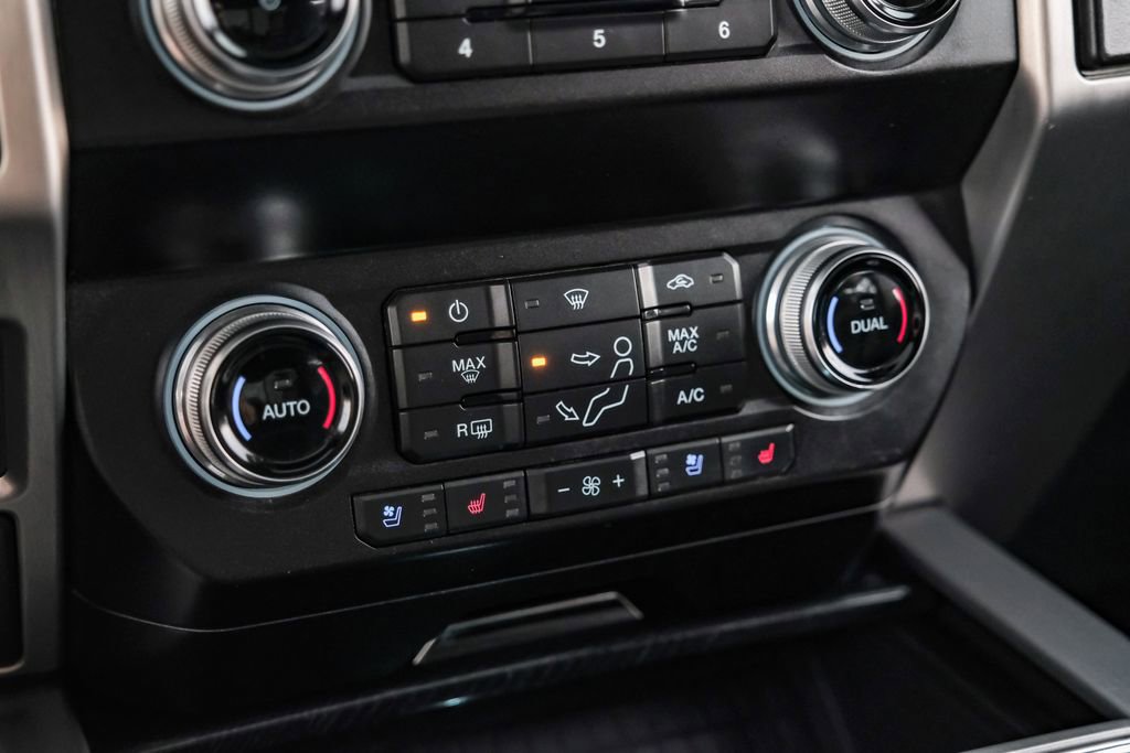 Used 2020 Ford F250 Platinum w/ FX4 Off-Road Package image 26