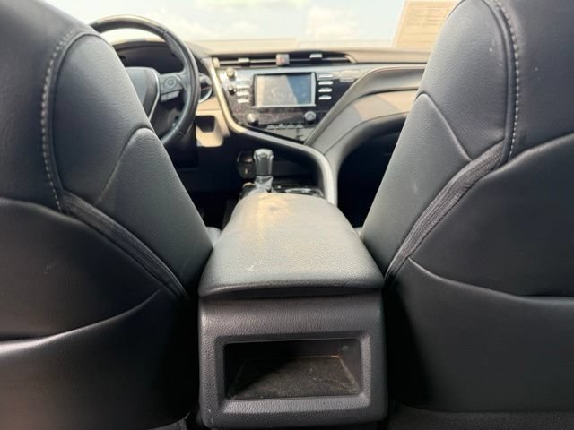 Used 2019 Toyota Camry SE FWD image 15