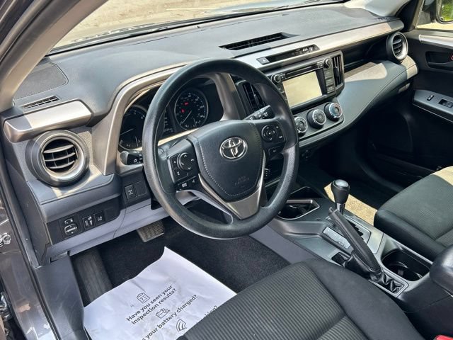 Used 2018 Toyota RAV4 LE w/ All Weather Liner Package AWD/4WD image 18