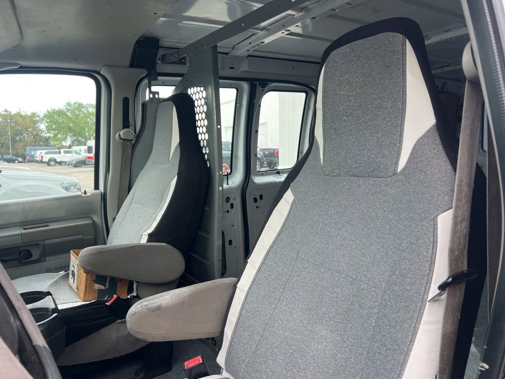 Used 2013 Ford E-250 and Econoline 250 w/ PWR Group image 10