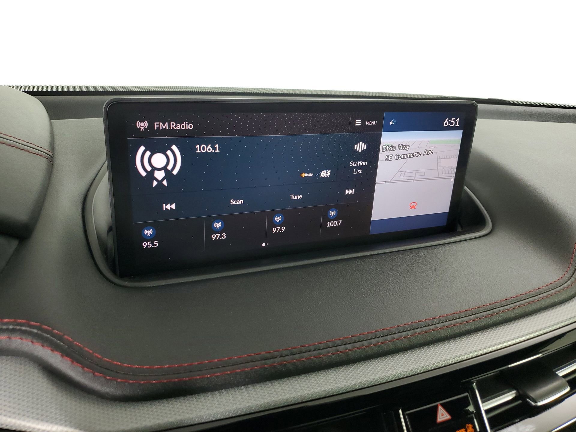 Used 2023 Acura MDX Type S AWD/4WD image 37