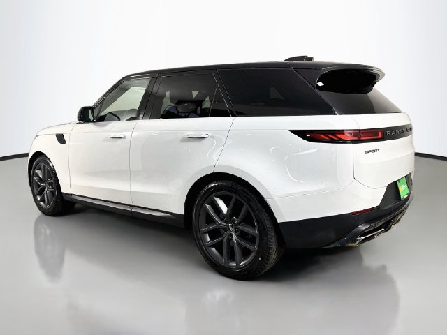 Used 2023 Land Rover Range Rover Sport SE AWD/4WD image 7