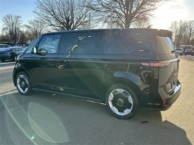 New 2025 Volkswagen ID. Buzz Pro S image 3