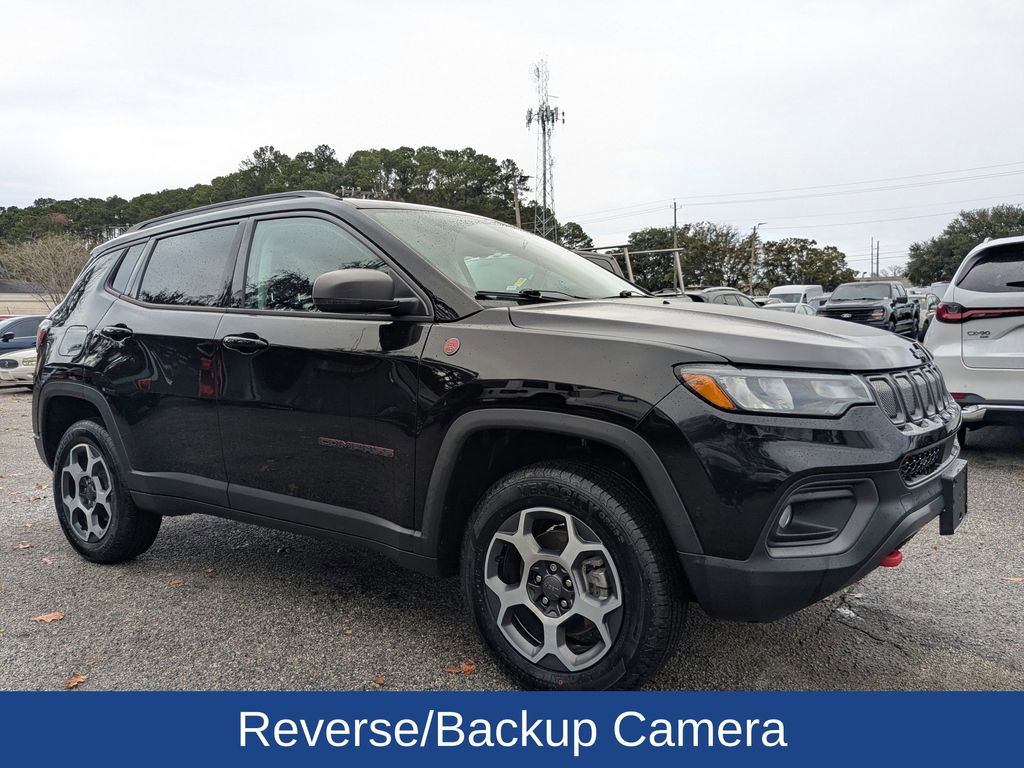 Used 2022 Jeep Compass Trailhawk video 2