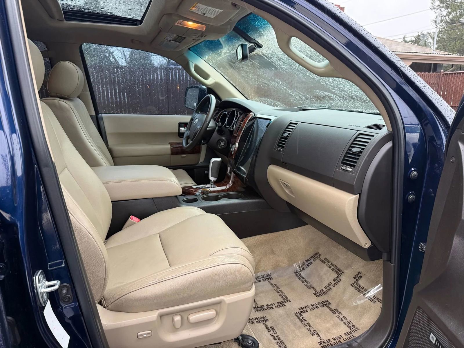 Used 2010 Toyota Sequoia Limited image 16