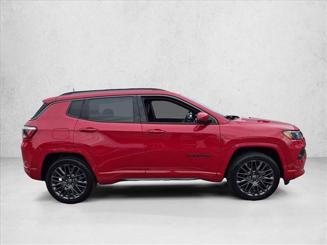 Used 2022 Jeep Compass Limited AWD/4WD image 4