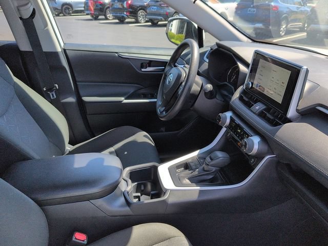 Certified 2025 Toyota RAV4 XLE AWD/4WD image 10