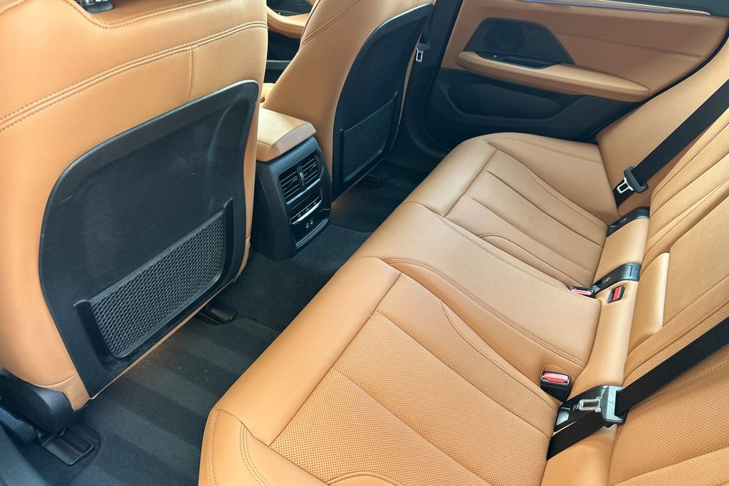 Used 2023 BMW i4 eDrive35 w/ Parking Assistance Package image 12